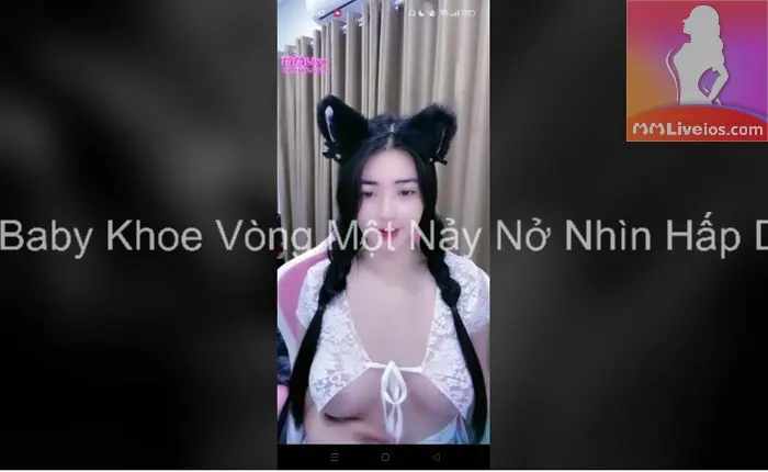 Vy Baby Khoe Vòng Một Nảy Nở Nhìn Hấp Dẫn 4